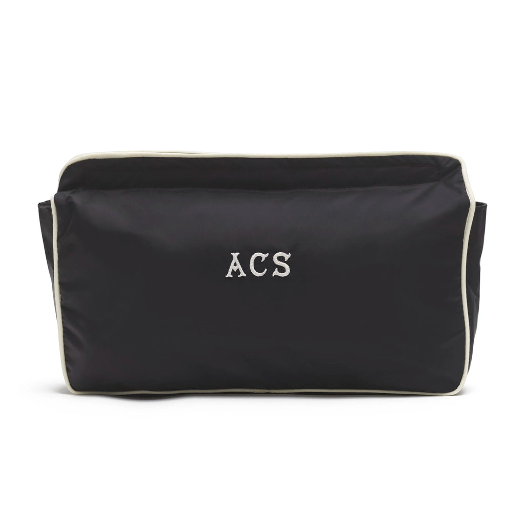 Item 03c: Black/Ivory Wash Bag