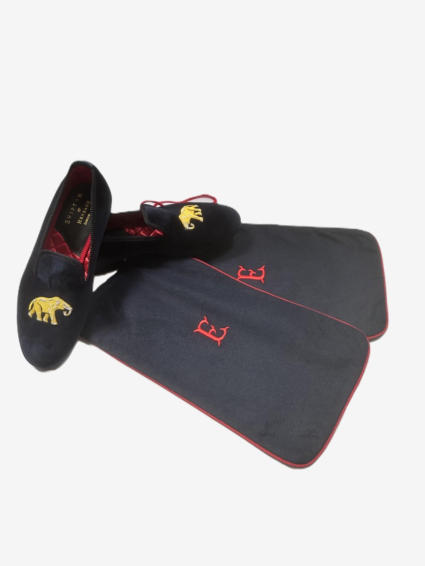 Navy/Red Pair of Shoe Bags