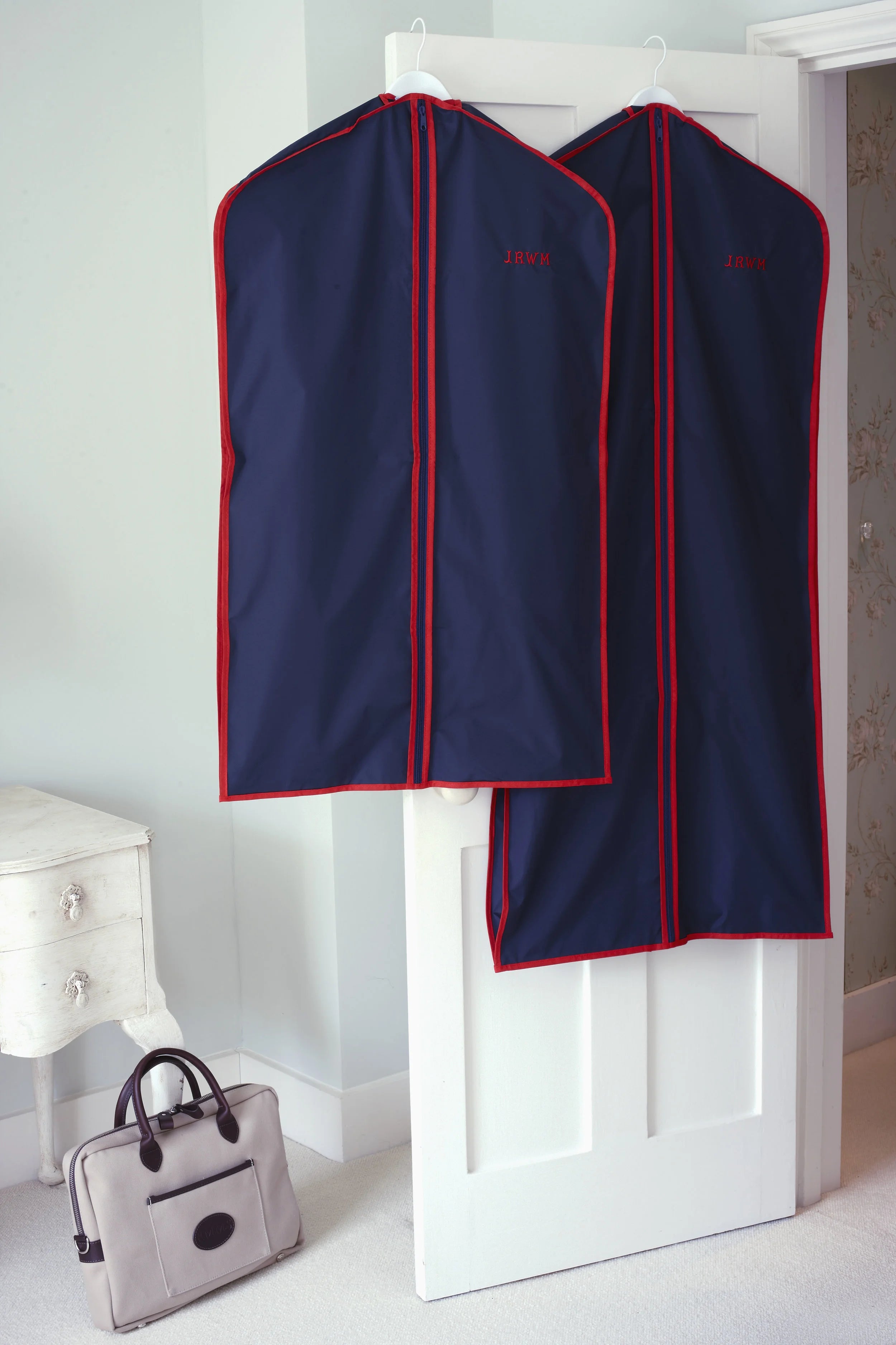 Navy/Red Clothes Covers – Eximious